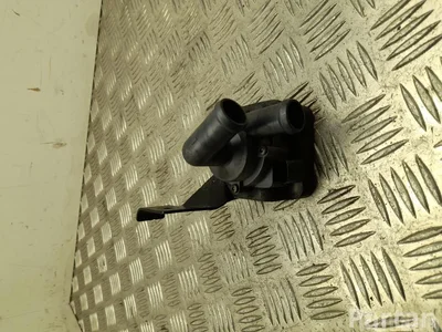 BMW 9253081 5 Touring (F11) 2014 Pompe à eau supplémentaire - Image 1