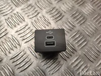 Ford NX7T-14F014-AD / NX7T14F014AD Kuga III 2025 Input device USB