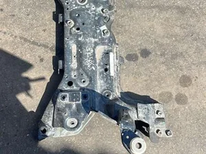 Ford FAX0175 Kuga III 2025 Wzmocnienie poprzeczne z przodu