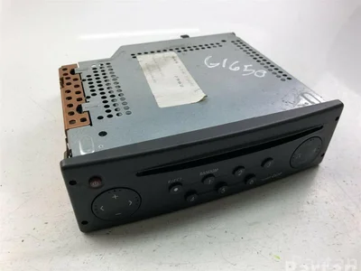 Renault 8200247962B LAGUNA II (BG0/1_) 2004 Radio / lecteur CD - Image 1