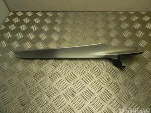 Mercedes-Benz A 205 680 30 06 / A2056803006 C-CLASS (W205) 2016 Garniture /moulage