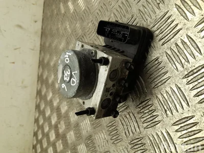 Lexus 44510-33190 / 4451033190 ES VII XZ10 2021 Control unit ABS Hydraulic - Image 1