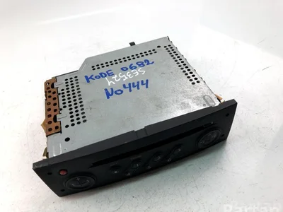 Renault 8200300858 SCÉNIC II (JM0/1_) 2006 Radio / lecteur CD - Image 1