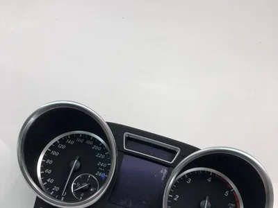 Mercedes-Benz 0263682084 GLE (W166) 2018 Tableau de bord - Image 1