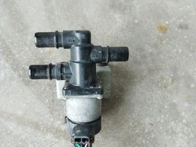 Hyundai 375W3-GI010 / 375W3GI010 Ioniq 5 NE 2021 Zusatzwasserpumpe - Bild 1