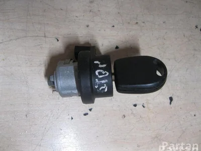 Volkswagen POLO (9N_) 2005 cylindre de serrure pour allumage - Image 1