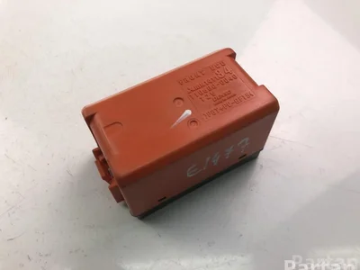 Mitsubishi MN141184 LANCER VII Estate (CS_W, CT_W) 2004 Relais - Image 1