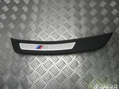 BMW 8 050 047 / 8050047 5 (F10) 2014 Bordure de seuil de porte - Image 1