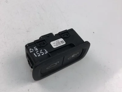 Volvo 31674801 XC60 II (246) 2020 Botón del maletero - Imagen 1