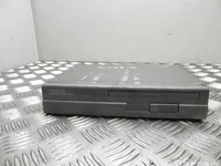Toyota 08662-00850 / 0866200850 AVENSIS Station Wagon (_T22_) 2001 Changeur de DVD