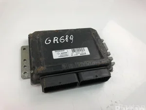 Renault 8200069301; S110110305A / 8200069301, S110110305A ESPACE III (JE0_) 2001 Motorsteuergerät