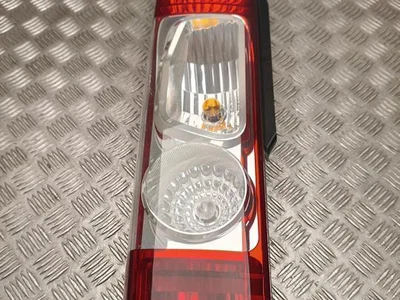 Citroën 01366452080 JUMPER Nadwozie pełne 2014 Lampy tylne z lewej - Zdjęcie 1