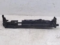 Mercedes-Benz A0995042118 C-CLASS (W205) 2015 Кронштейн для радиатора