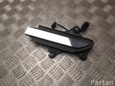 Tesla 1035418-99-D / 103541899D MODEL X 2016 Poignée de porte Left Front - Image 1