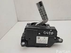 Porsche 971713033B PANAMERA (971) 2018 Bėgių perjungimo mazgas