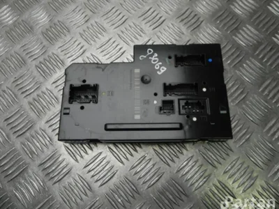 Mercedes-Benz A 204 906 01 05 / A2049060105 C-CLASS (W204) 2012 unité de contrôle - Image 1