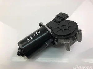 Kia 98100-3W000 / 981003W000 SPORTAGE (JE_, KM_) 2005 Moteur d'essuie-glace