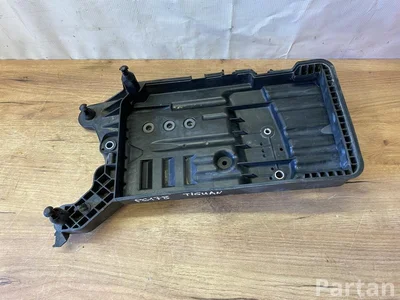 Volkswagen 5QF915325B TIGUAN (AD1) 2021 Bac à batterie - Image 1