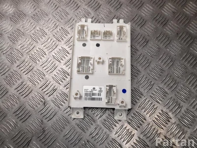 Jeep 68354769AC GRAND CHEROKEE IV (WK, WK2) 2018 Valdymo blokas kėbulo BCM FEM SAM BSI - Paveiksliukas 1