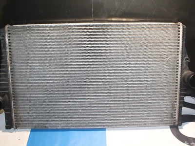 Volvo 31274553 XC90 I 2010 Radiateur Refroidisseur d'air comprimé intermédiaire - Image 1