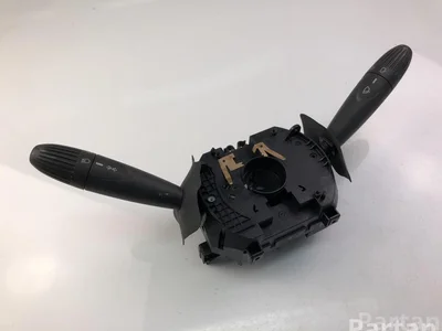 Fiat A223 PUNTO (188_) 2000 Bouton multifonction pour volant - Image 1