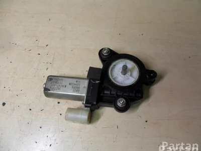 BMW 5YY0637 3 Touring (F31) 2013 Moteur de lève-vitre - Image 1