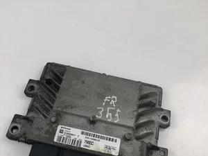 Ford AV21-12A650-AC; S180049011C / AV2112A650AC, S180049011C FIESTA VI 2010 БУ двигателя