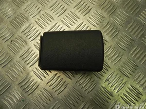 Mercedes-Benz P0109680 S-CLASS (W221) 2010 Cendrier