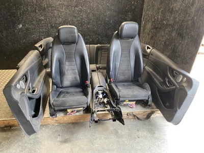 Mercedes-Benz E-CLASS Convertible (A238) 2019 Set siège Panneau de porte Accoudoir - Image 1