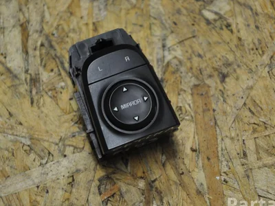 Kia 299161141 OPTIMA 2017 Bouton de lève-vitre - Image 1