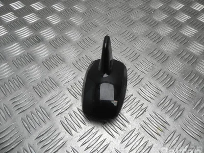 Mercedes-Benz A 222 827 05 28 / A2228270528 S-CLASS (W222, V222, X222) 2016 Antenne - Image 1