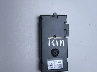 BMW 9231177 3 (F30, F80) 2012 Amplificateur d'antenne - Image 1