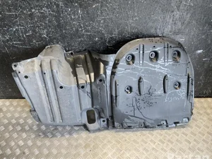 Toyota 57628-33120 / 5762833120 Camry XV70 2020 Cache de protection sous moteur