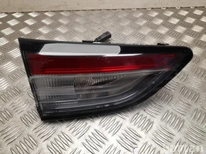 Ford LV4B-13A603-AN / LV4B13A603AN Kuga III 2024 Lampy tylne z lewej