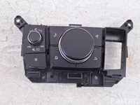 Mazda BJGK66CM0 CX-30 DM 2025 Мультимедийный модуль с блоком управления