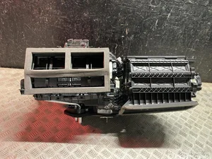 Ford USA LJ8B-R018W12-AC, L1MH-19846-AC, 171600421 / LJ8BR018W12AC, L1MH19846AC, 171600421 Mustang Mach-E 2022 Corps de soufflante