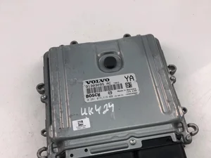 Volvo 31303095AC; 0281016616 / 31303095AC, 0281016616 V70 III (BW) 2011 Unidad de control del motor