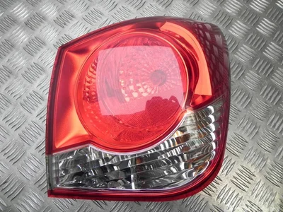 Chevrolet E13 12414 / E1312414 CRUZE (J300) 2010 Feu arrière - Image 1