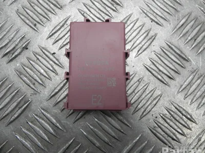 Toyota 89111-12040 / 8911112040 RAV 4 V 2020 Interface de diagnostic (passerelle) - Image 1