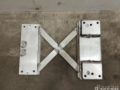 Porsche 971802019B PANAMERA (971) 2018 Support / montage - Image 1