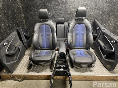 BMW 2' F44 Gran Coupé 2023 Sitze komplett Türverkleidung Armlehne  - Bild 1