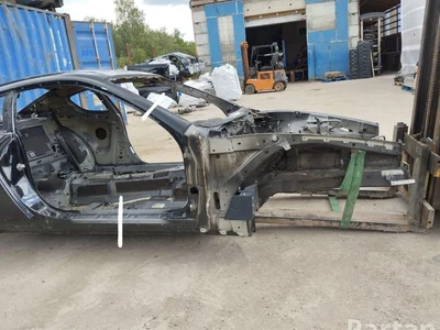 Maserati GRAN TURISMO 2008 Quart de corps Right Front - Image 1