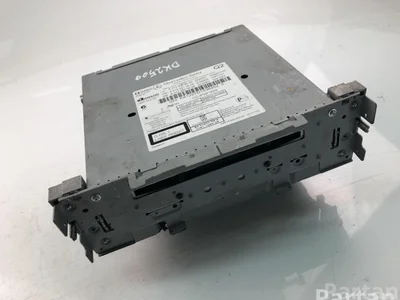 Mercedes-Benz A2129008524 E-CLASS (W212) 2010 Radio / lecteur CD - Image 1