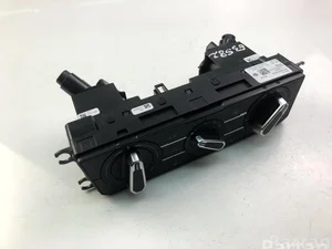 Volkswagen 2G1820045Q GOLF VII (5G1, BQ1, BE1, BE2) 2019 Contrôle automatique de la climatisation