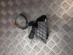 Hyundai 81420-Q0400 / 81420Q0400 Bayon 2022 Serrure de porte Right Rear