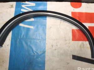 Volvo 30779578 XC90 I 2007 Baguette de protection/décoration d'aile Right Front