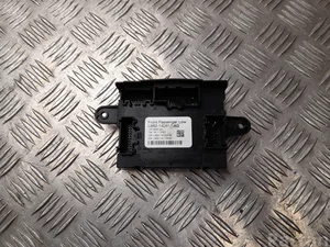 Jaguar L8B2-14D617-AG / L8B214D617AG I-PACE 2021 Unité de commande pour porte Left Front