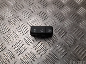 Opel YP00034577 GRANDLAND X (75) 2021 Commutateur multiple