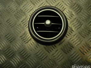 Mercedes-Benz A 205 830 38 04 / A2058303804 GLC (X253) 2017 Évent