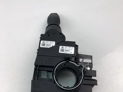 Ford 8A6T-13N064-BG / 8A6T13N064BG B-MAX (JK) 2014 Bouton multifonction pour volant - Image 1